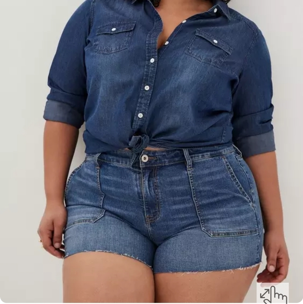 Torrid 20 3.5 Inch Vintage Stretch High-Rise Short